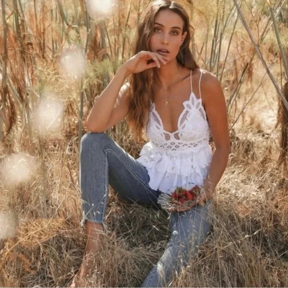 Free People White Lace Top Small - Picture 1 of 6